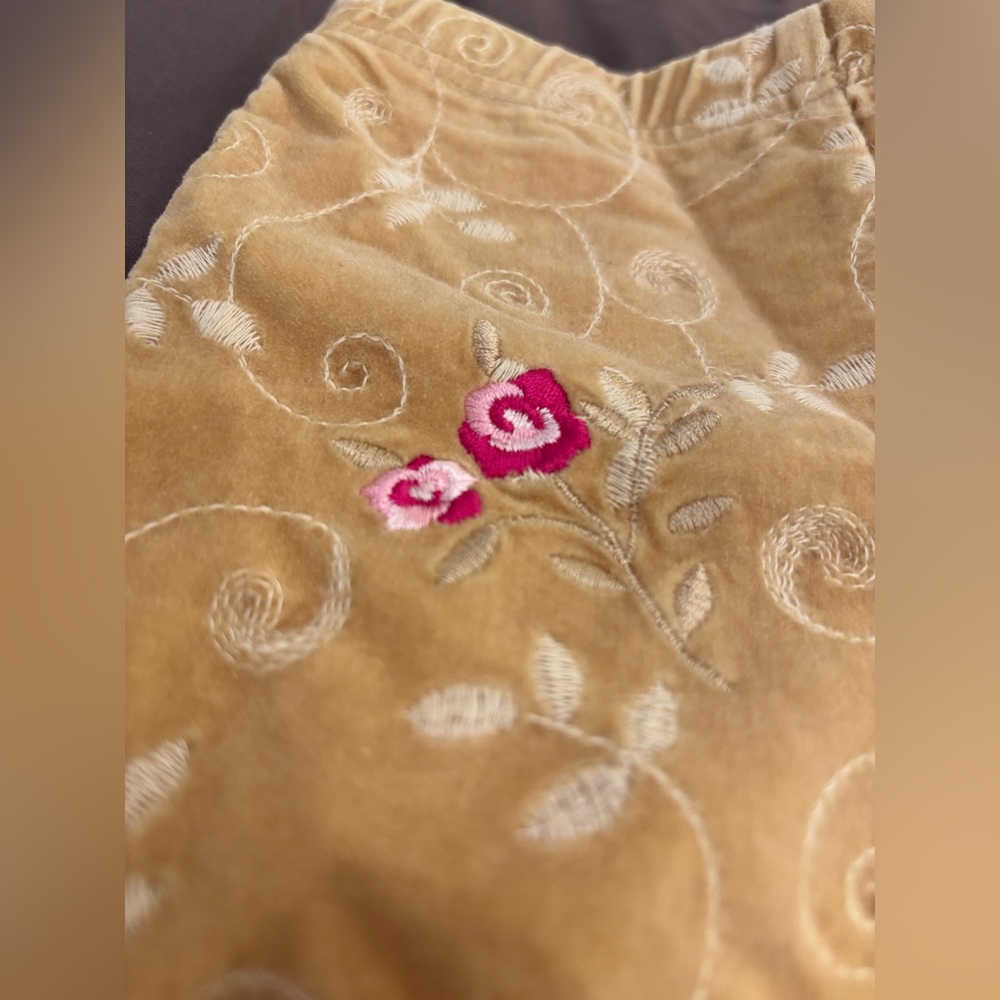 The Children’s Place Toddler Girls' Ivory and Tan Outfit Set with Pink Accents - Picture 9 of 12